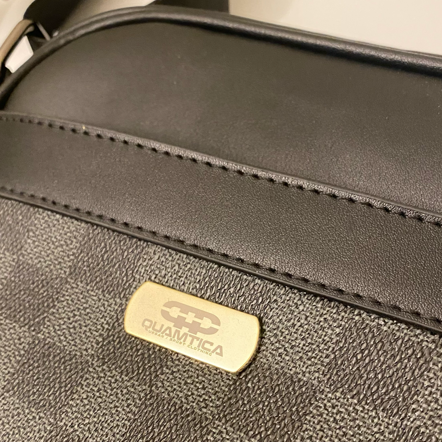 SHOULDER MESSENGER BAG Mo.LUX-MB2