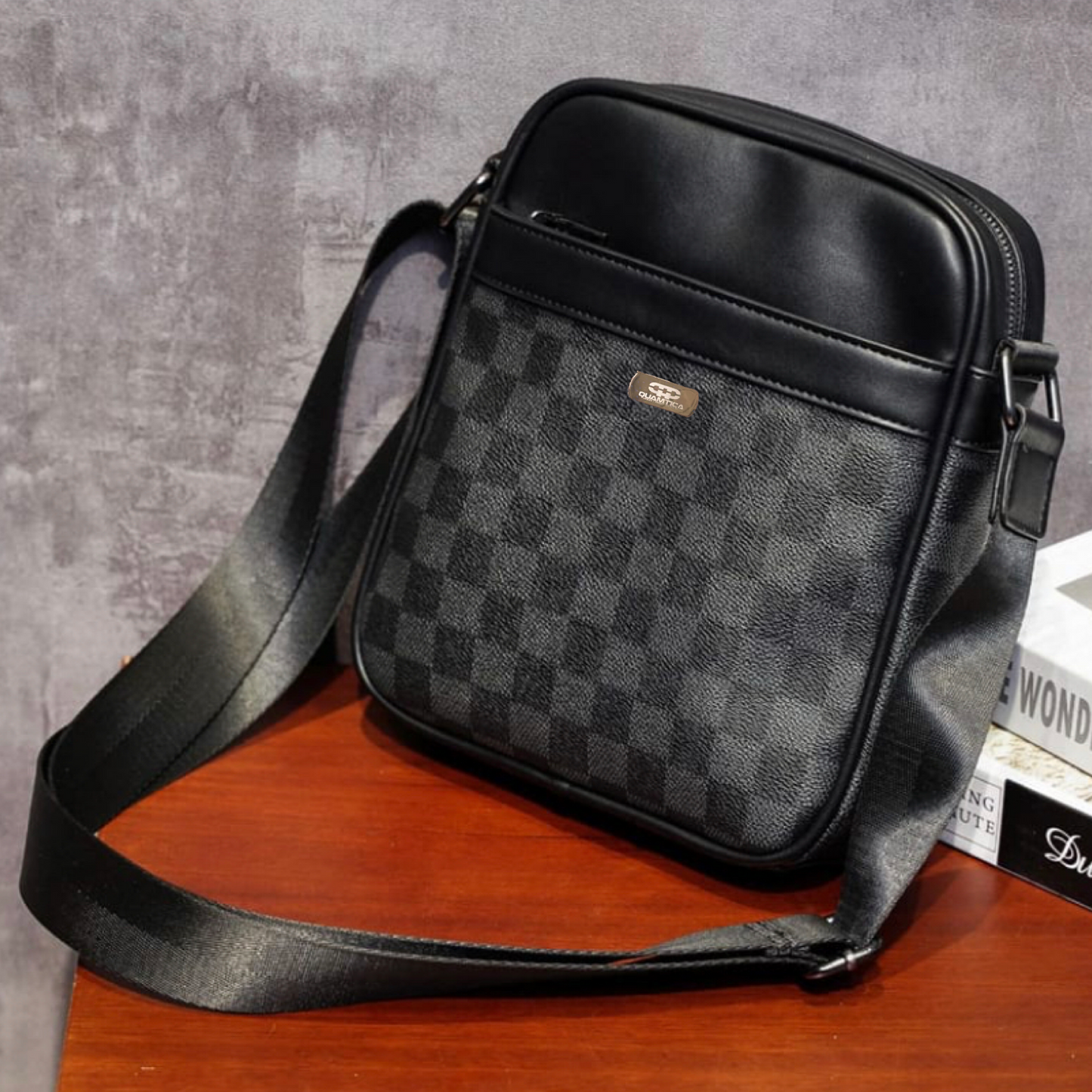 SHOULDER MESSENGER BAG Mo.LUX-MB2
